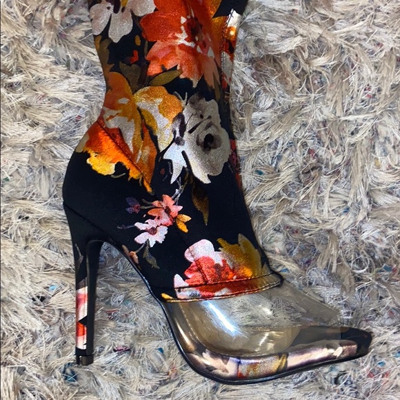 Floral Thigh High Boot- NEW - Picture 5 of 6